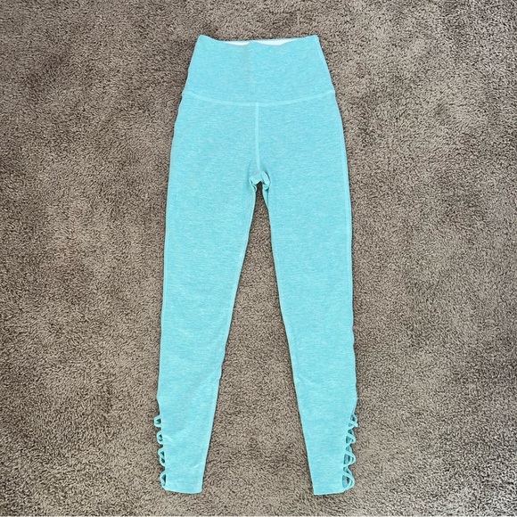 Beyond Yoga Leggings w/ Ankle Detail - Picture 1 of 5